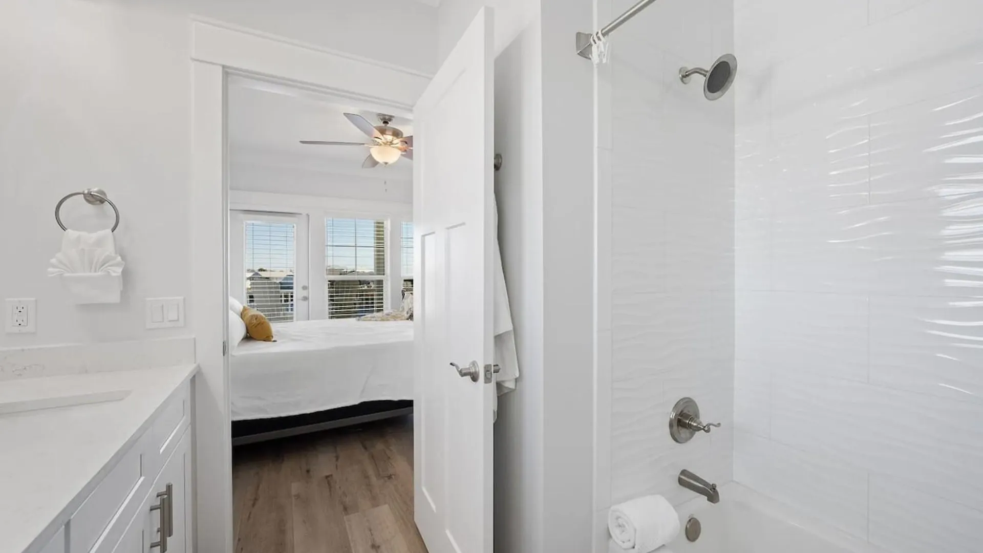 Modern House With Pool Access Near The Beach! Panama City Beach