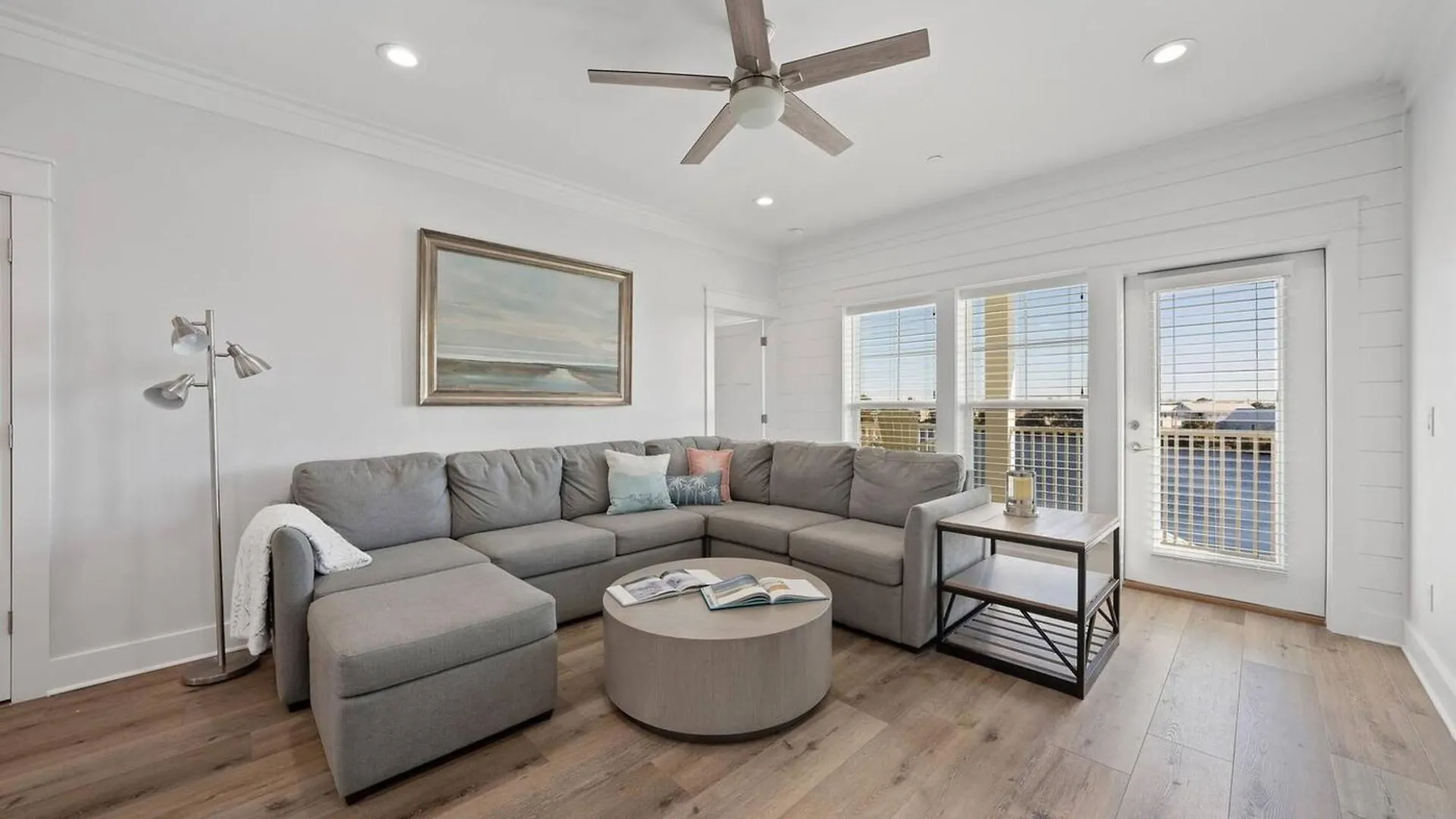 Modern House With Pool Access Near The Beach! Panama City Beach